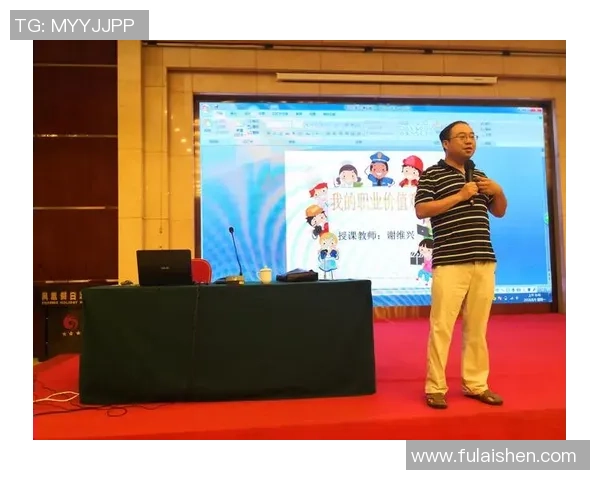 足球明星小罗伯特的辉煌职业生涯与个人成就全解析